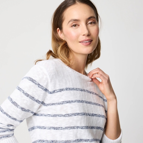 New JCREW Size S Striped Crewneck Beach Sweater White Ant Navy $89 CJ207 - Picture 3 of 5